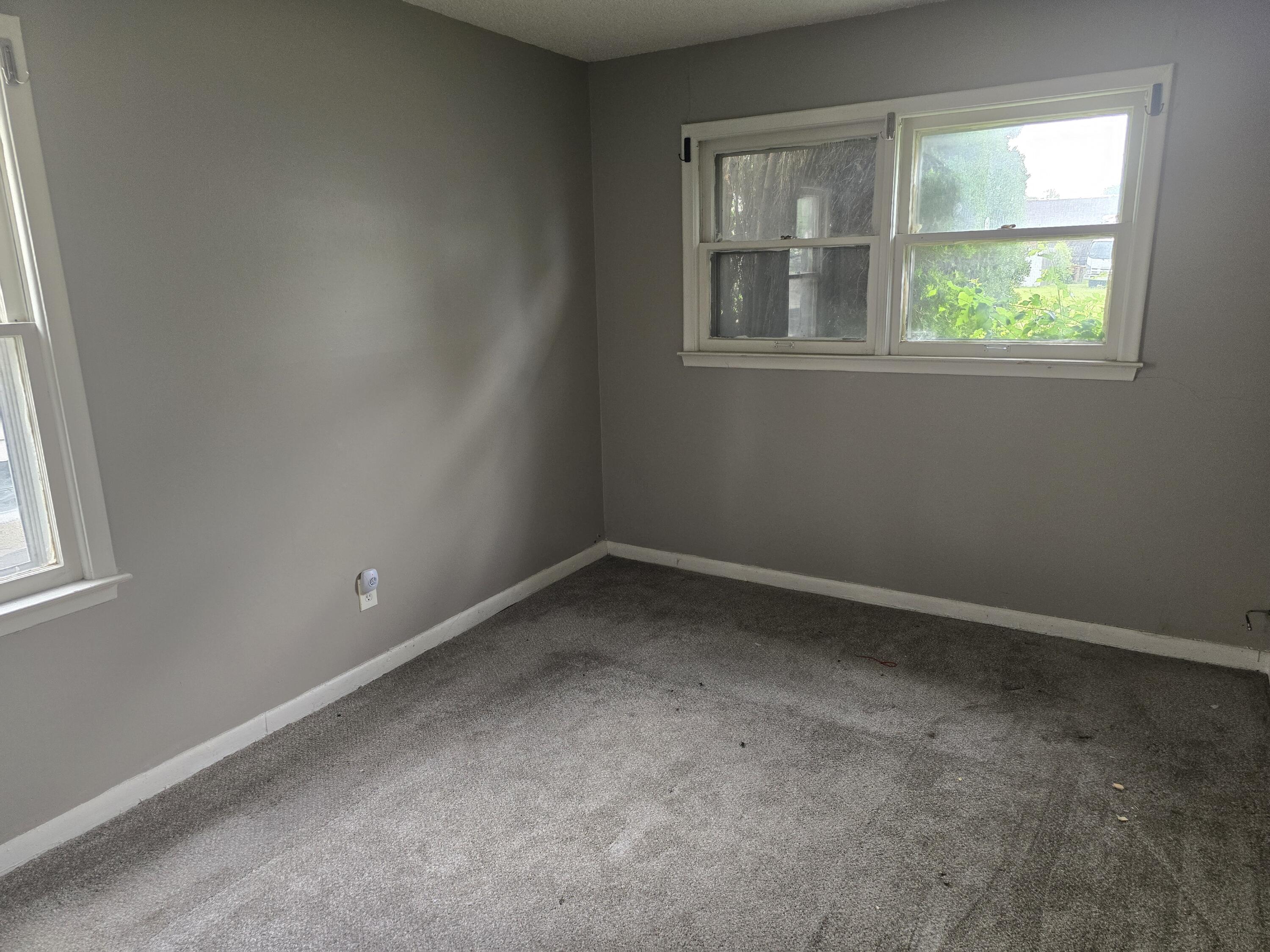 7061 Rivard Avenue Warren, MI 48091 - Photo 10 of 14 20240614_150631