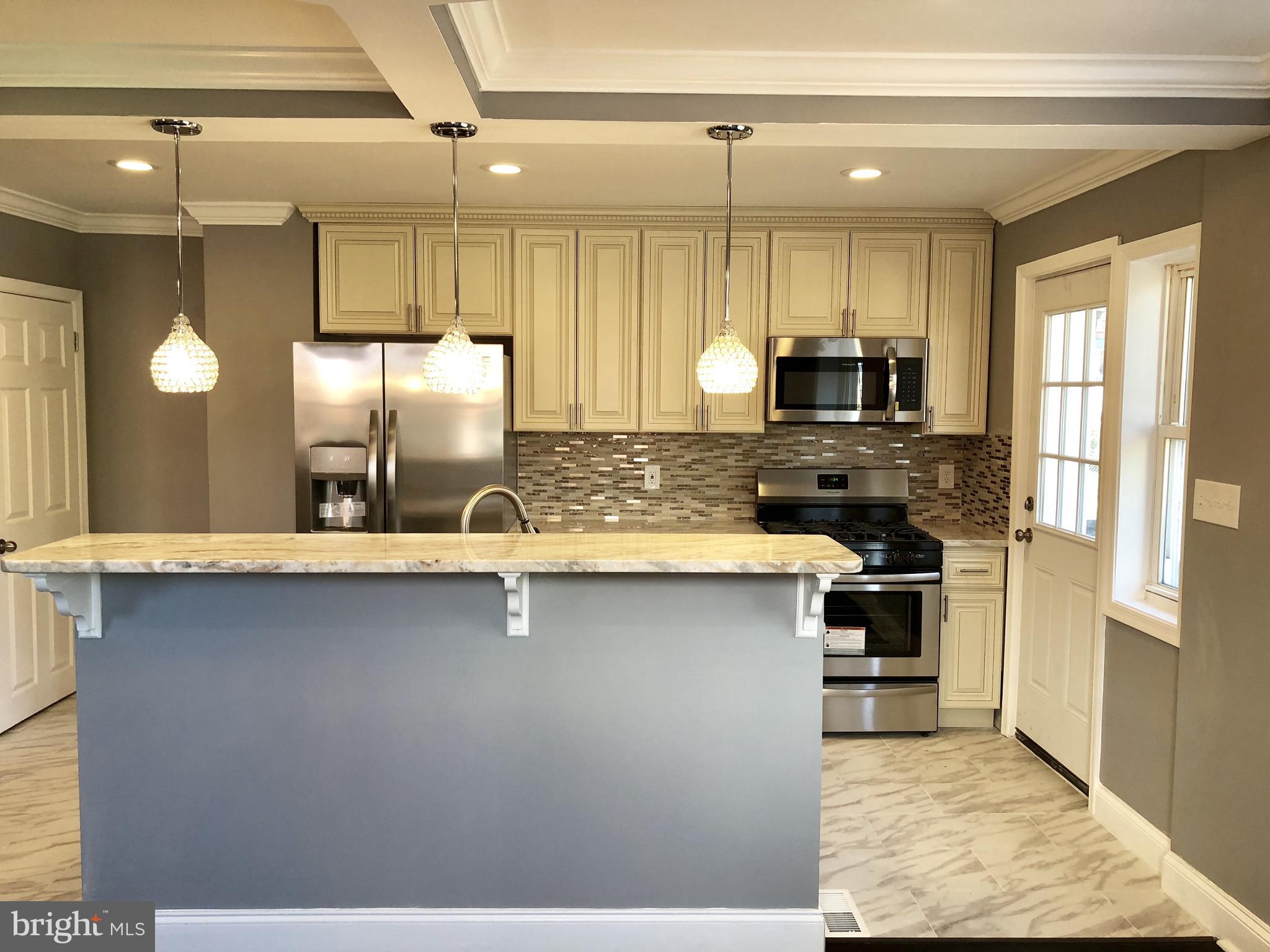 1716 Northbourne Road Baltimore, MD 21239 - Photo 4 of 22 Kitchen