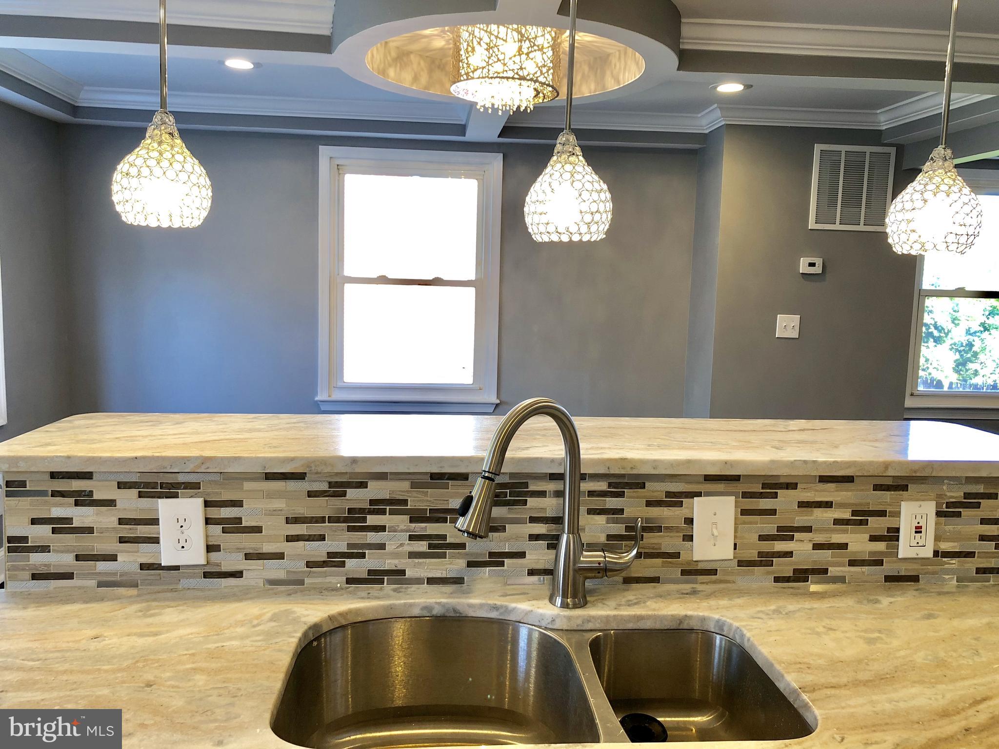 1716 Northbourne Road Baltimore, MD 21239 - Photo 5 of 22 Kitchen