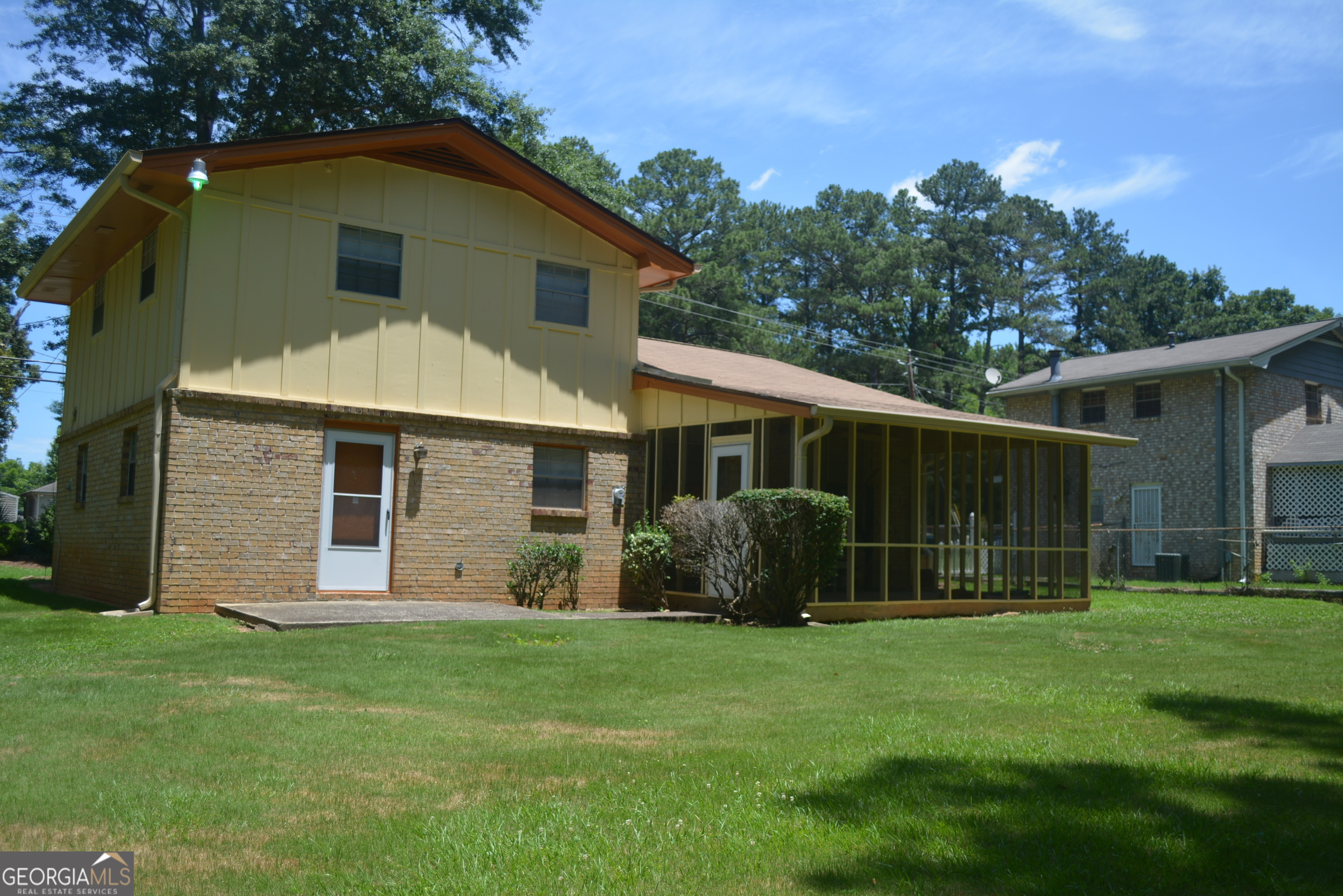 354 Roy Huie Road Riverdale, GA 30274 - Photo 14 of 48