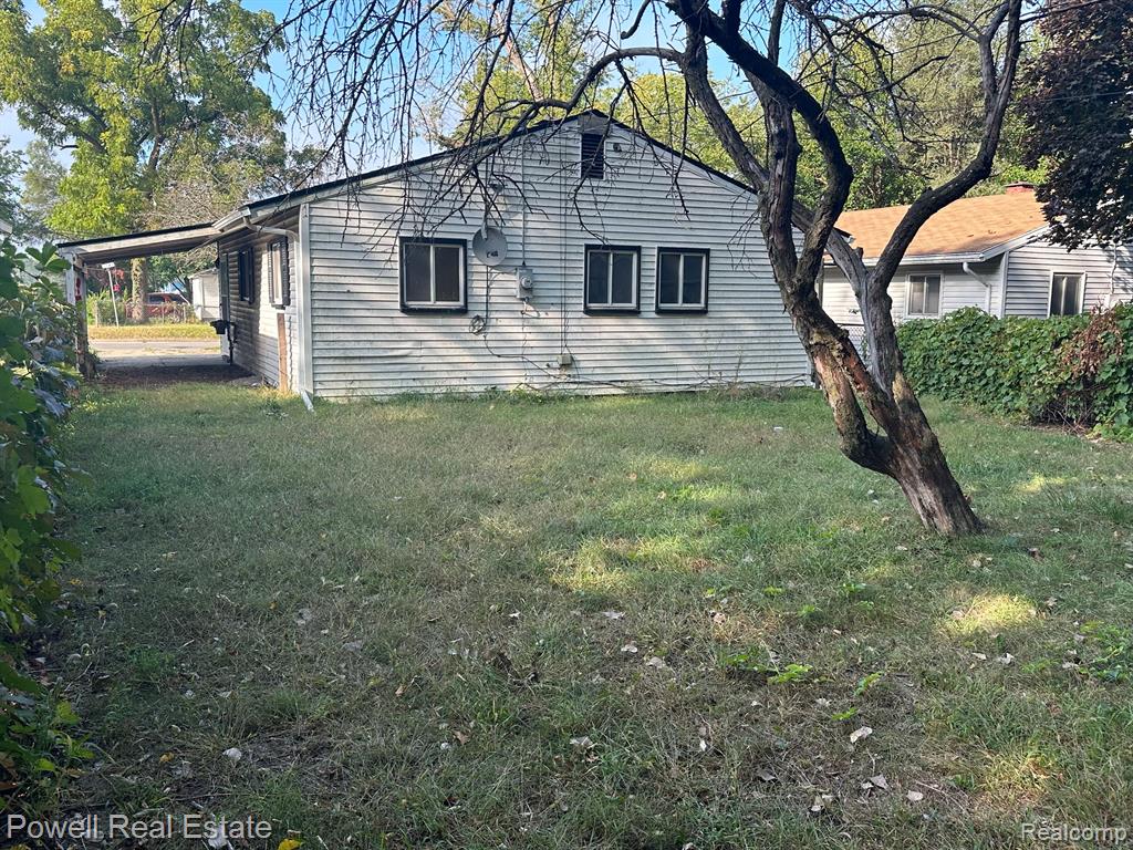 722 Corwin Avenue Pontiac, MI 48340 - Photo 5 of 17