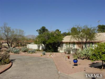 239 South Country Club Road Tucson, AZ 85716 - Photo 2 of 21 Gallery Image 2