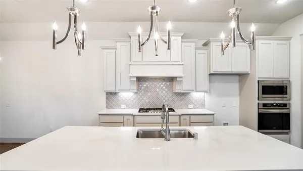 $2,899 | 12893 Yale Court, Frisco, TX 75035
