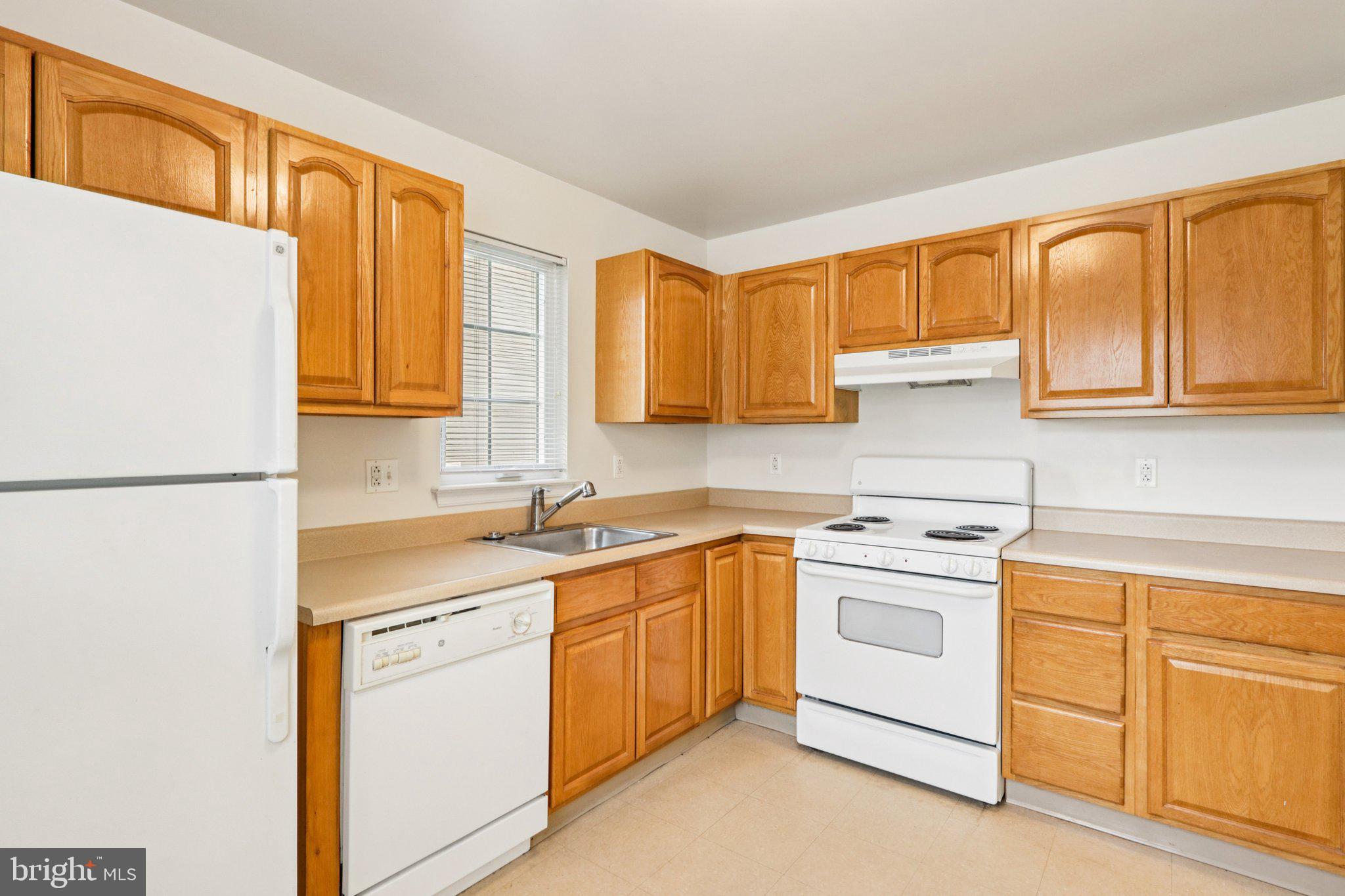 3716 Merrick Road Philadelphia, PA 19129 - Photo 8 of 19 Gallery Image 8