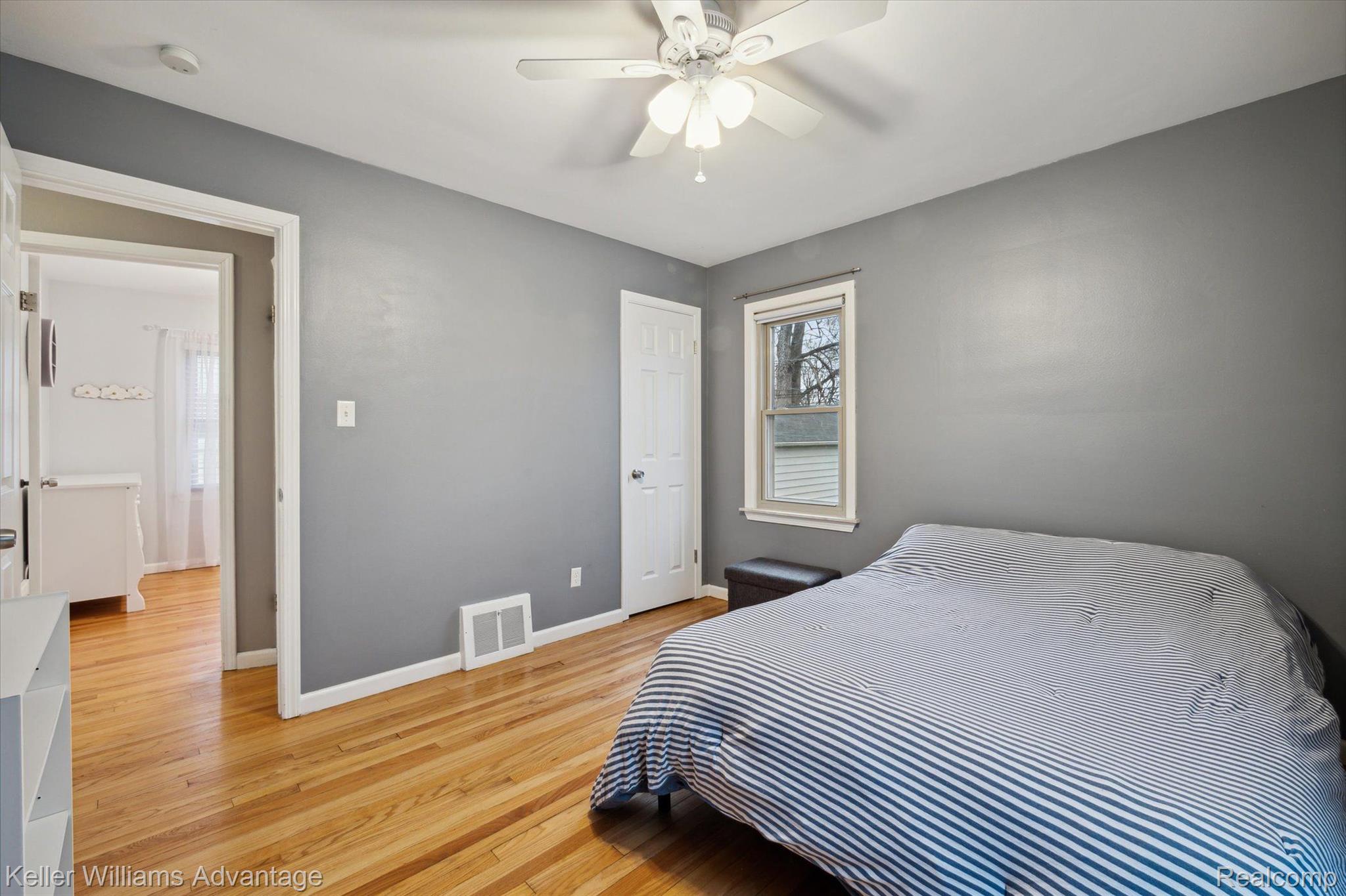 1426 Oakley Road Clawson, MI 48017 - Photo 9 of 25 Gallery Image 9