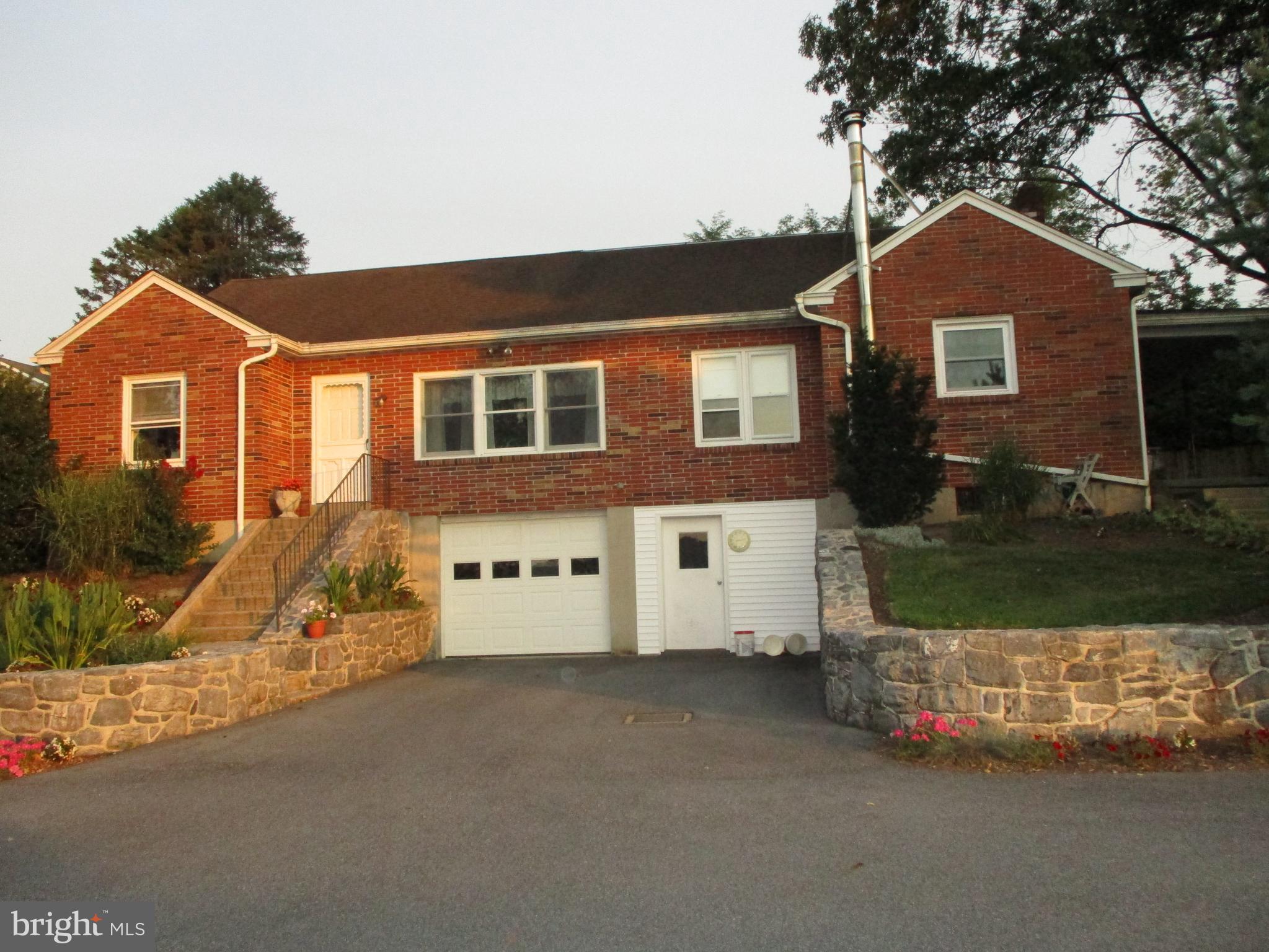252 Cats Back Road Ephrata, PA 17522 - Photo 1 of 32 Gallery Image 1