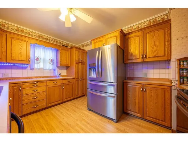 $242,000 | 902 4th Avenue Southwest, Austin, MN 55912
