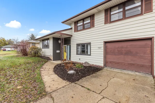 $185,000 | 3829 Dakota Lane, Rockford, IL 61108
