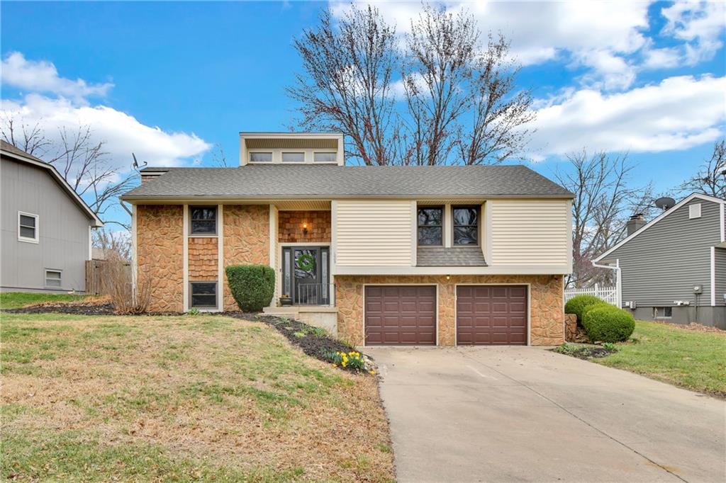 1005 Silver Lake Drive Raymore, MO 64083 - Photo 1 of 1