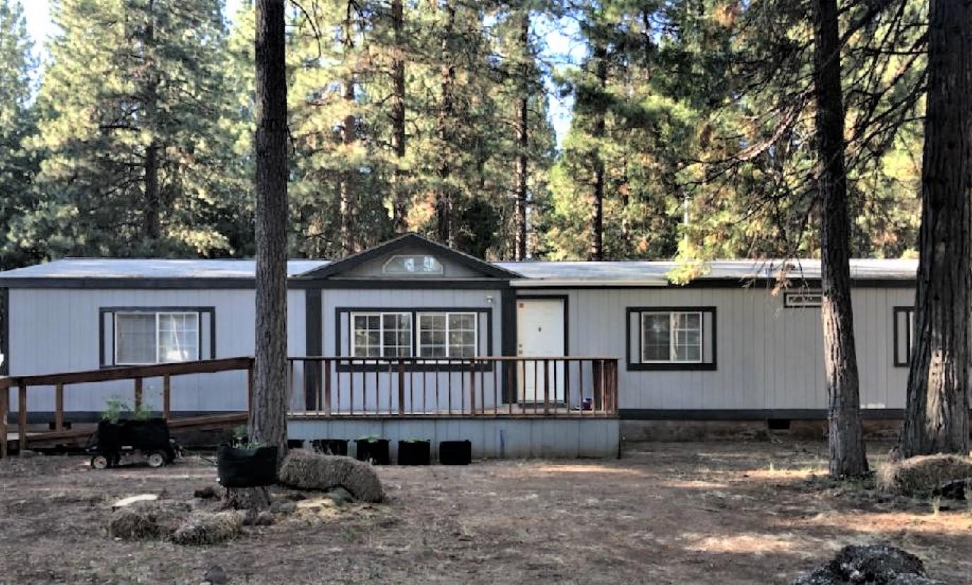 17925 Freight Rd Lane Klamath Falls, OR 97601 - Photo 1 of 17 Front of Home