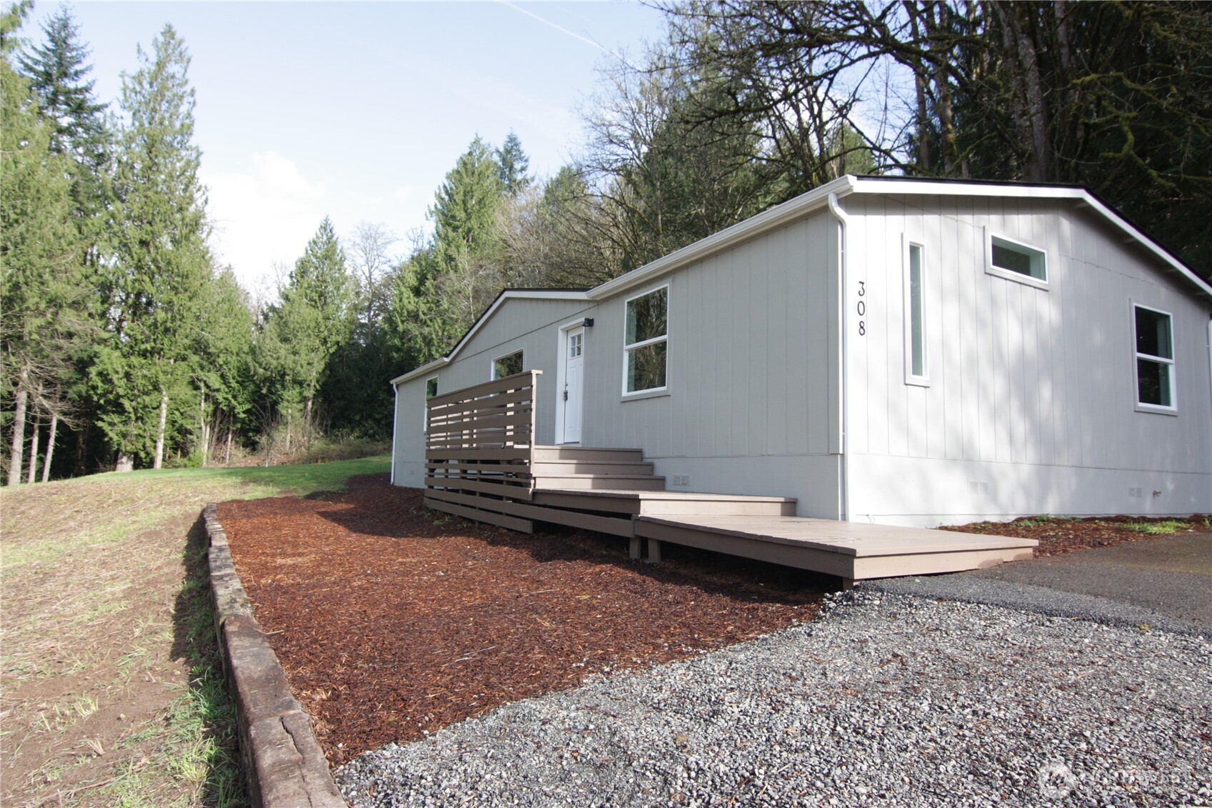 308 Cunningham Road Kelso, WA 98626 - Photo 1 of 39 Gallery Image 1