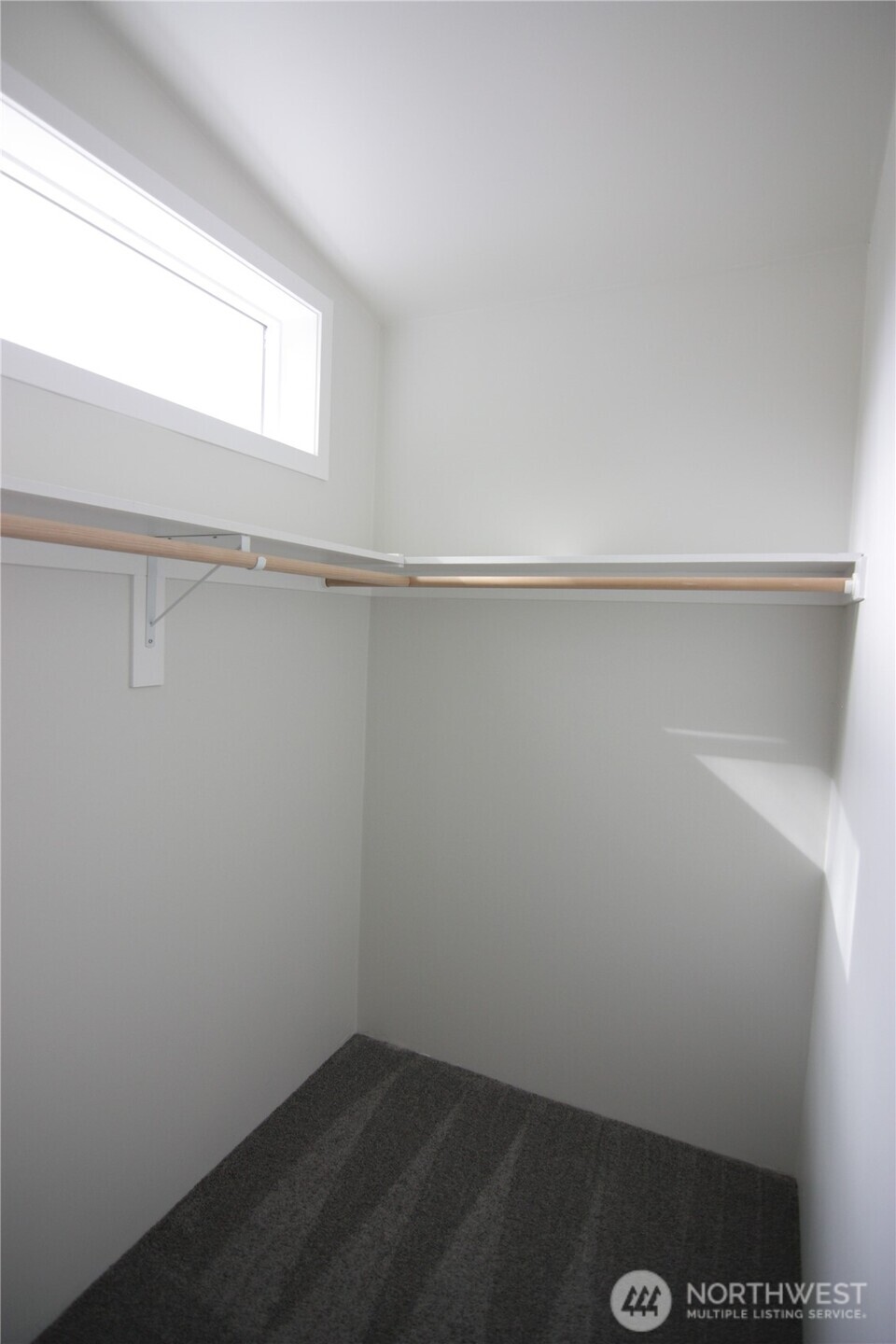 308 Cunningham Road Kelso, WA 98626 - Photo 28 of 39 Gallery Image 28