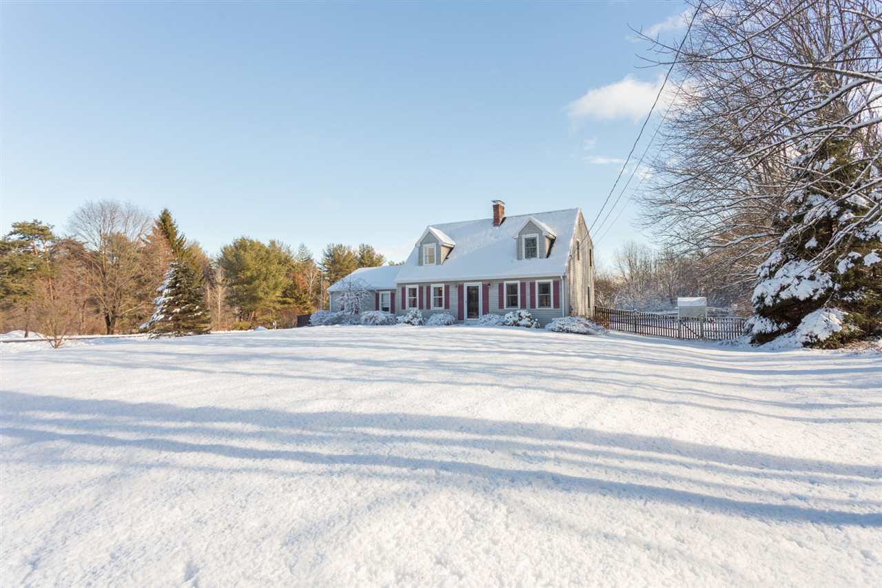 32 Depot Road Stratham, NH 03885 - Photo 3 of 40