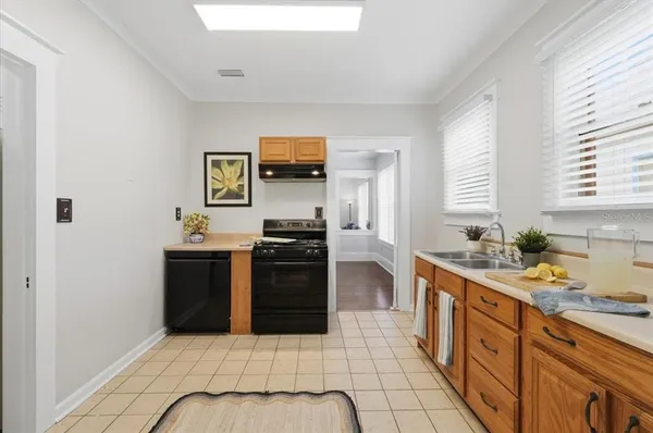 $1,700 | 530 South Jackson Avenue, Bartow, FL 33830