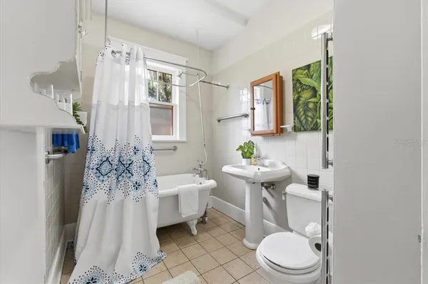 $1,700 | 530 South Jackson Avenue, Bartow, FL 33830