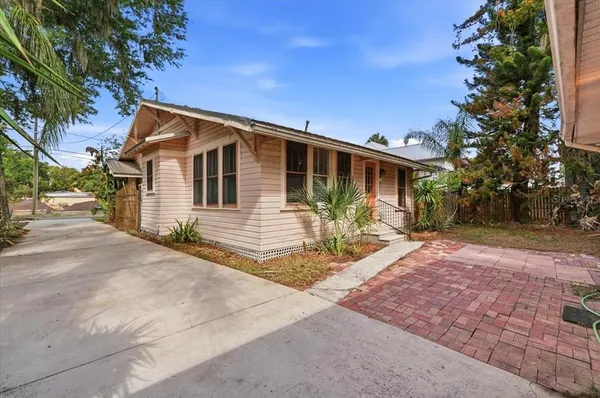 $1,700 | 530 South Jackson Avenue, Bartow, FL 33830