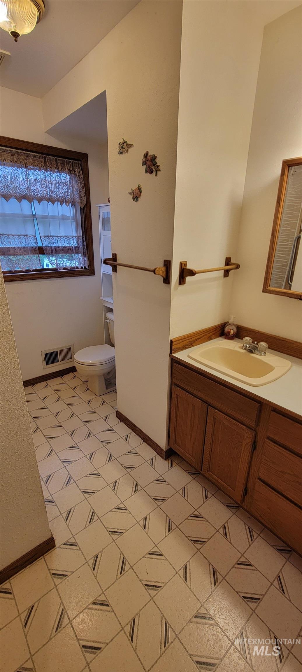 1303 4th Street Asotin, WA 99402 - Photo 13 of 23