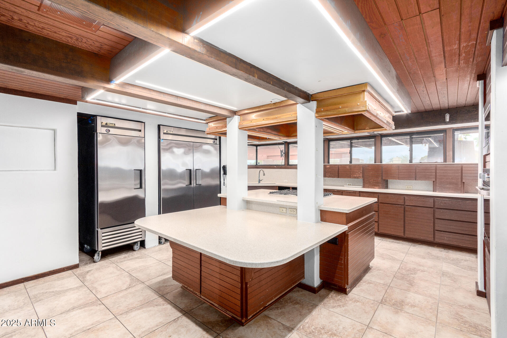 5275 North Camelhead Road Phoenix, AZ 85251 - Photo 14 of 45 26 - Camelhead