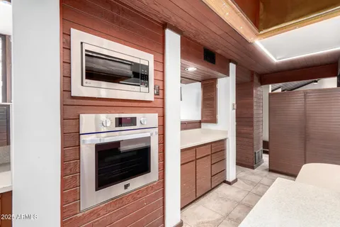 $2,600,000 | 5275 North Camelhead Road, Phoenix, AZ 85251