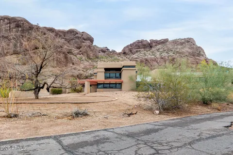 $2,825,000 | 5275 North Camelhead Road, Phoenix, AZ 85251