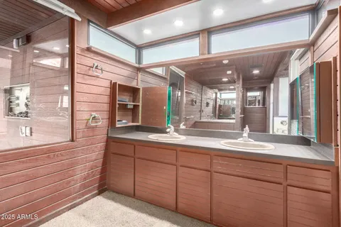 $2,600,000 | 5275 North Camelhead Road, Phoenix, AZ 85251