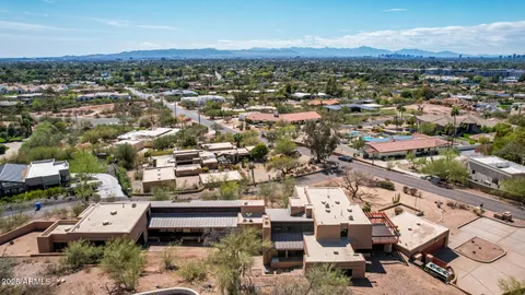$2,825,000 | 5275 North Camelhead Road, Phoenix, AZ 85251