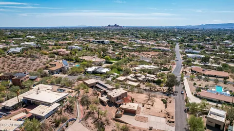 $2,825,000 | 5275 North Camelhead Road, Phoenix, AZ 85251