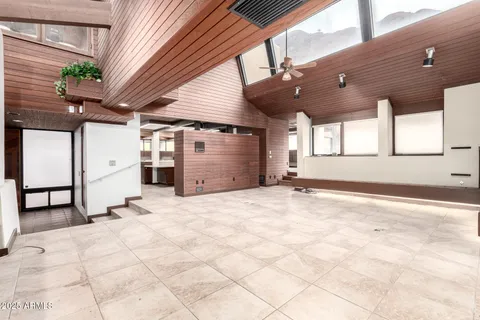 $2,600,000 | 5275 North Camelhead Road, Phoenix, AZ 85251