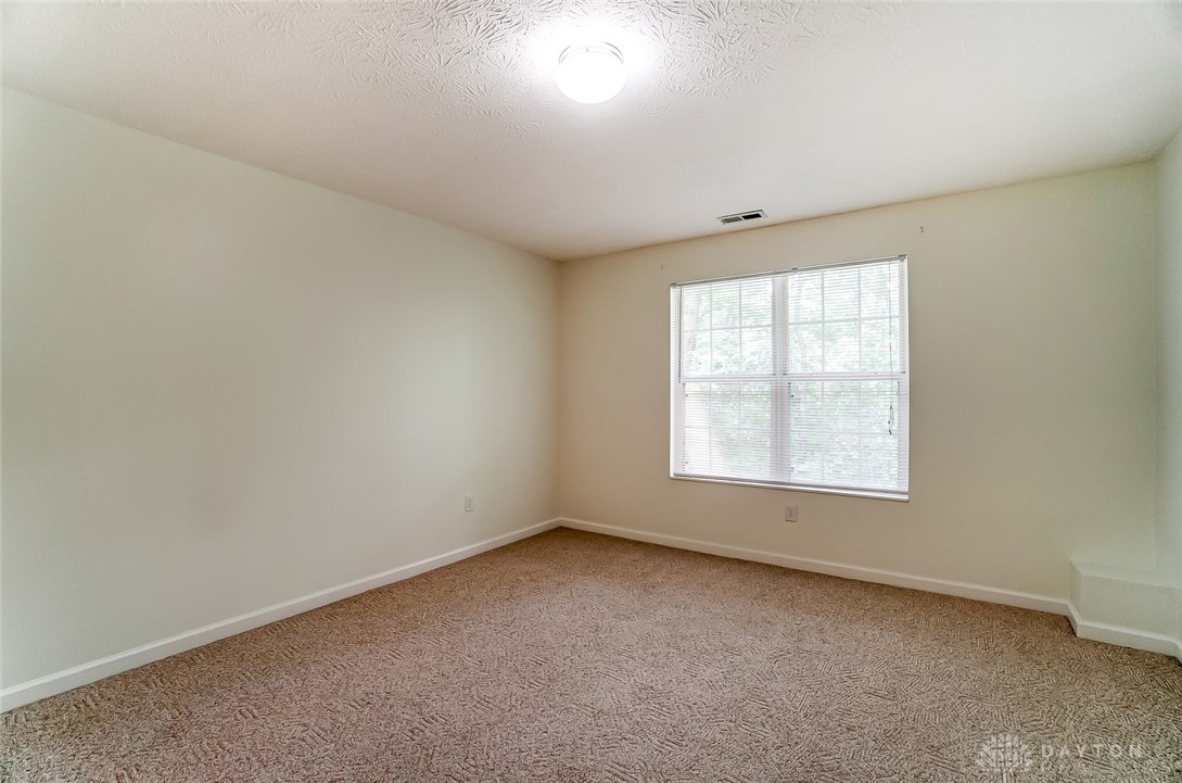 3930 West Summit Ridge Drive Beavercreek, OH 45430 - Photo 35 of 45