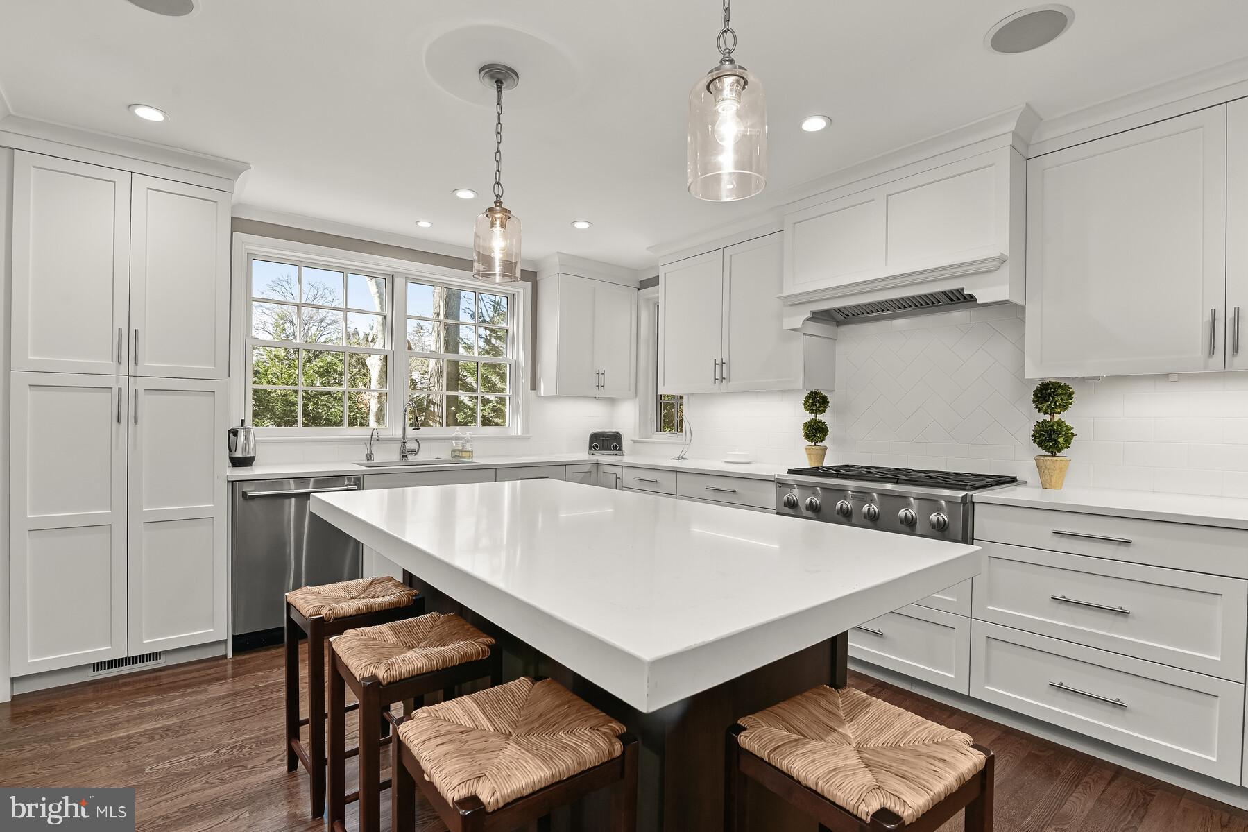 5404 Ridgefield Road Bethesda, MD 20816 - Photo 12 of 41 Kitchen - expanded and renovated