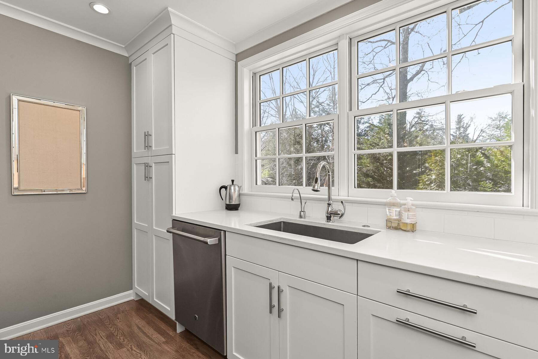 5404 Ridgefield Road Bethesda, MD 20816 - Photo 15 of 41 Window over sink view to backyard