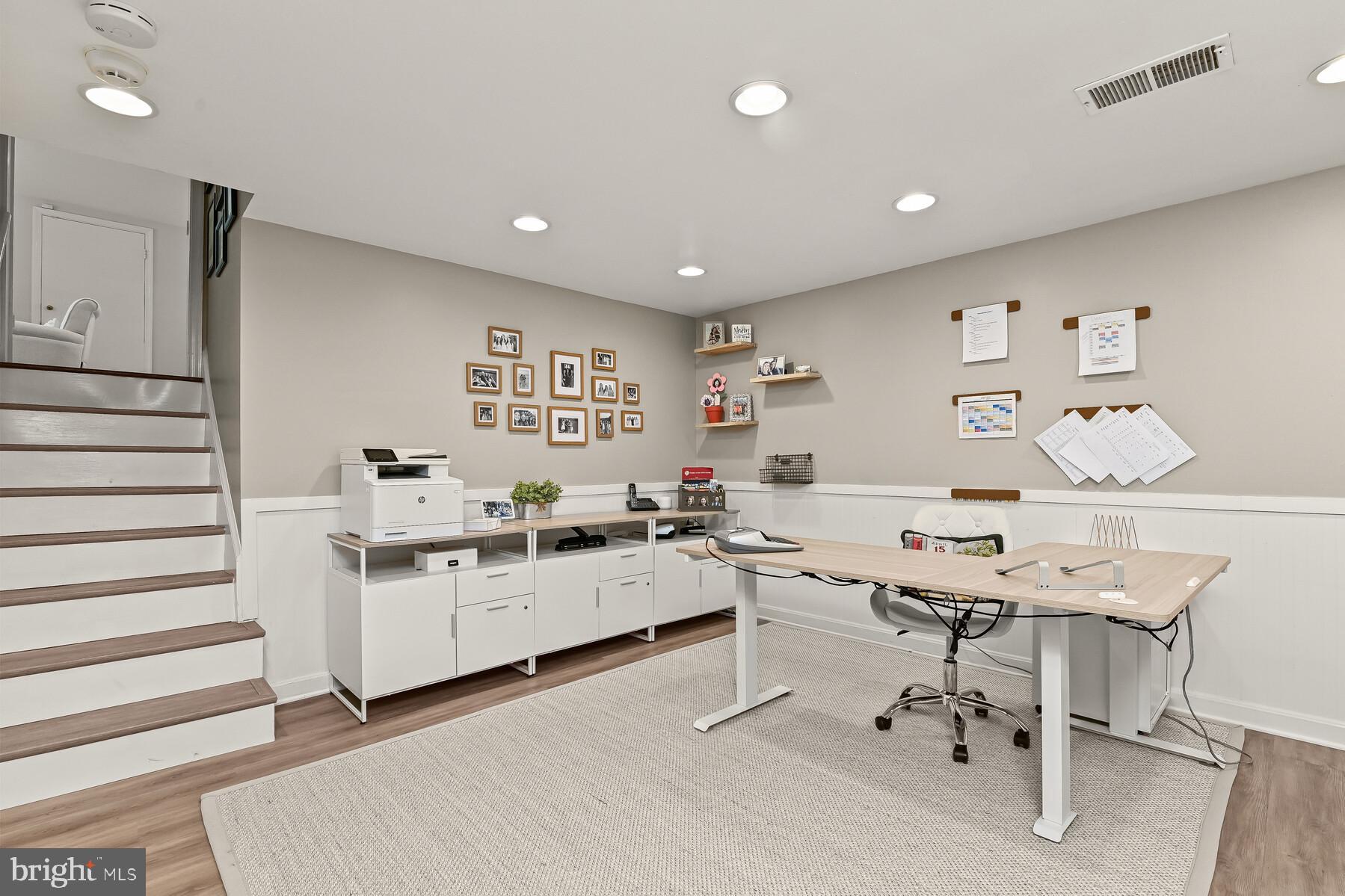 5404 Ridgefield Road Bethesda, MD 20816 - Photo 31 of 41 Lower level Office