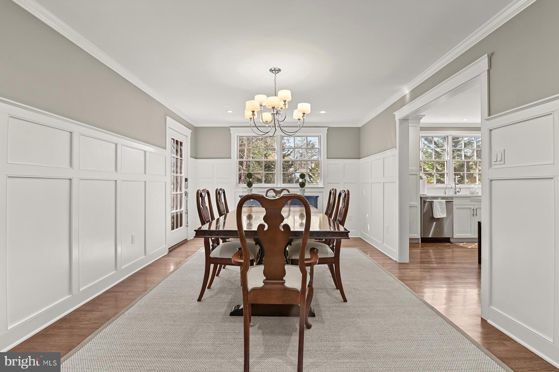 5404 Ridgefield Road Bethesda, MD 20816 - Photo 9 of 41 Dining room - expanded!