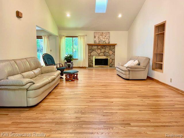 3005 East Commerce Road Commerce Township, MI 48382 - Photo 7 of 39 Gallery Image 7