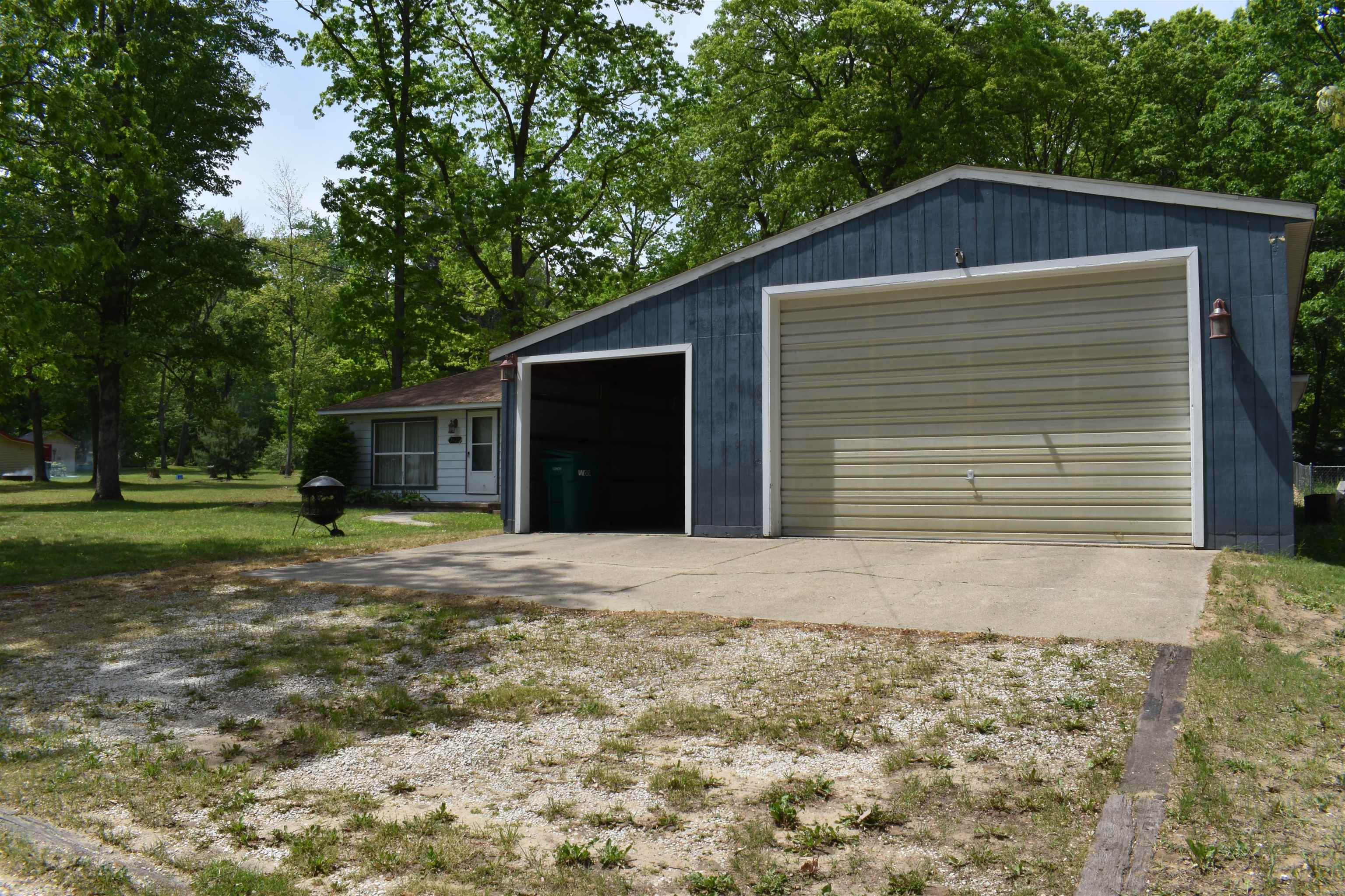 3425 Woods Road Harrison, MI 48625 - Photo 12 of 49 Gallery Image 12