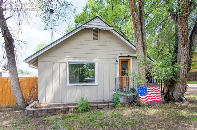 46 Sunflower Road Colorado Springs, CO 80907 - Photo 2 of 35 Bungalow with board and batten siding