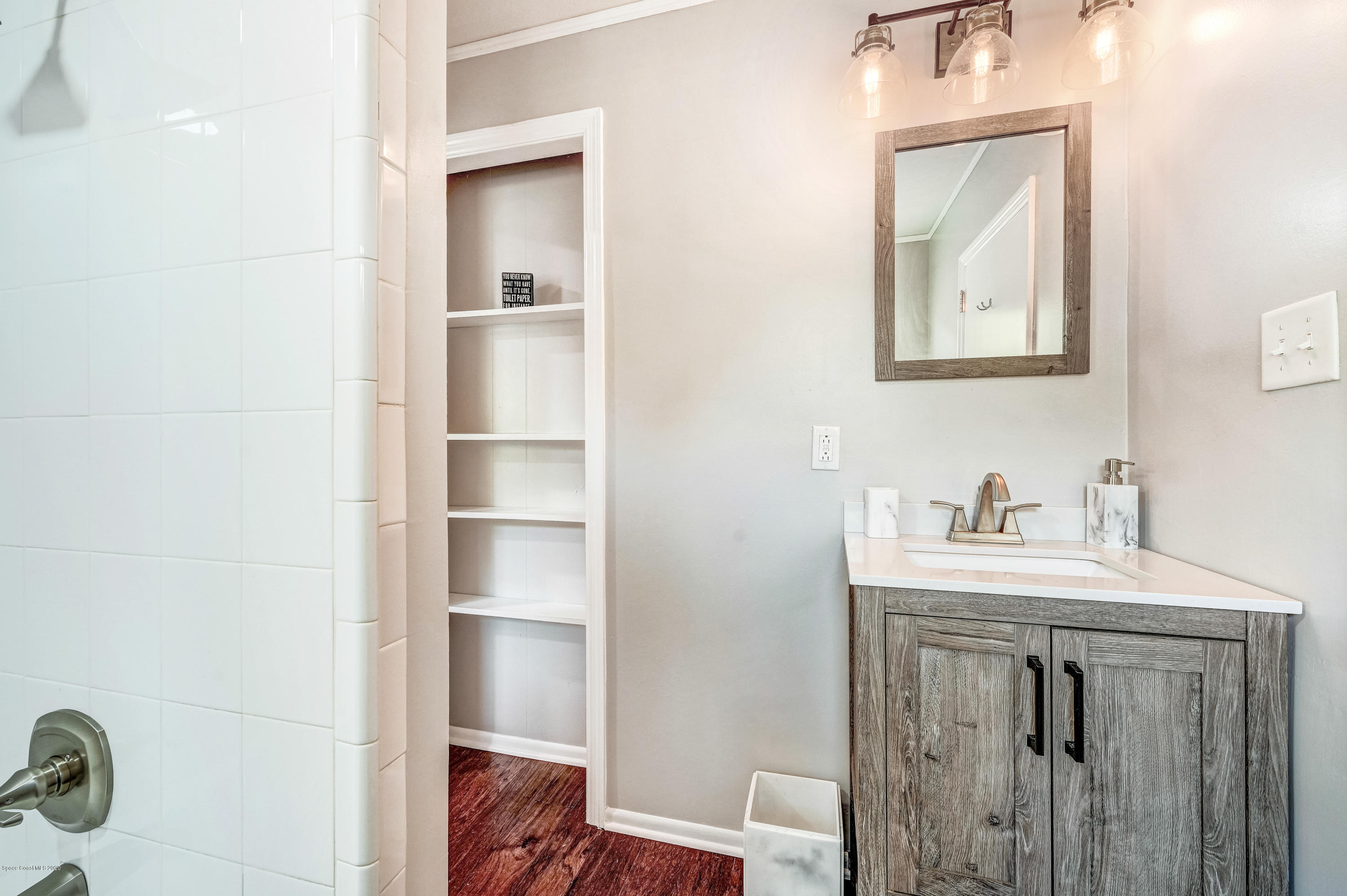 1704 Oak Street Melbourne, FL 32901 - Photo 11 of 15 DSC_6048