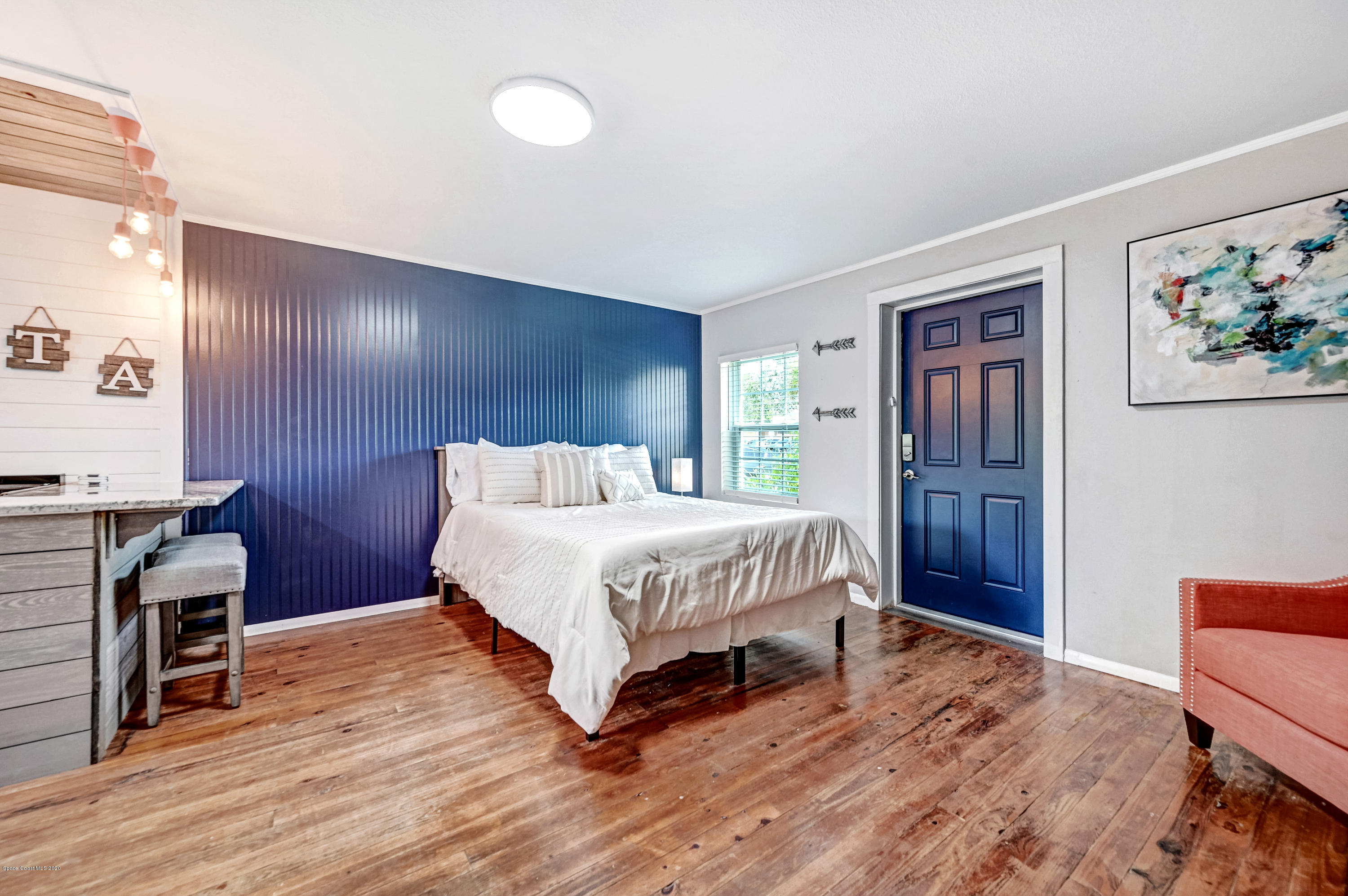 1704 Oak Street Melbourne, FL 32901 - Photo 5 of 15 DSC_6075