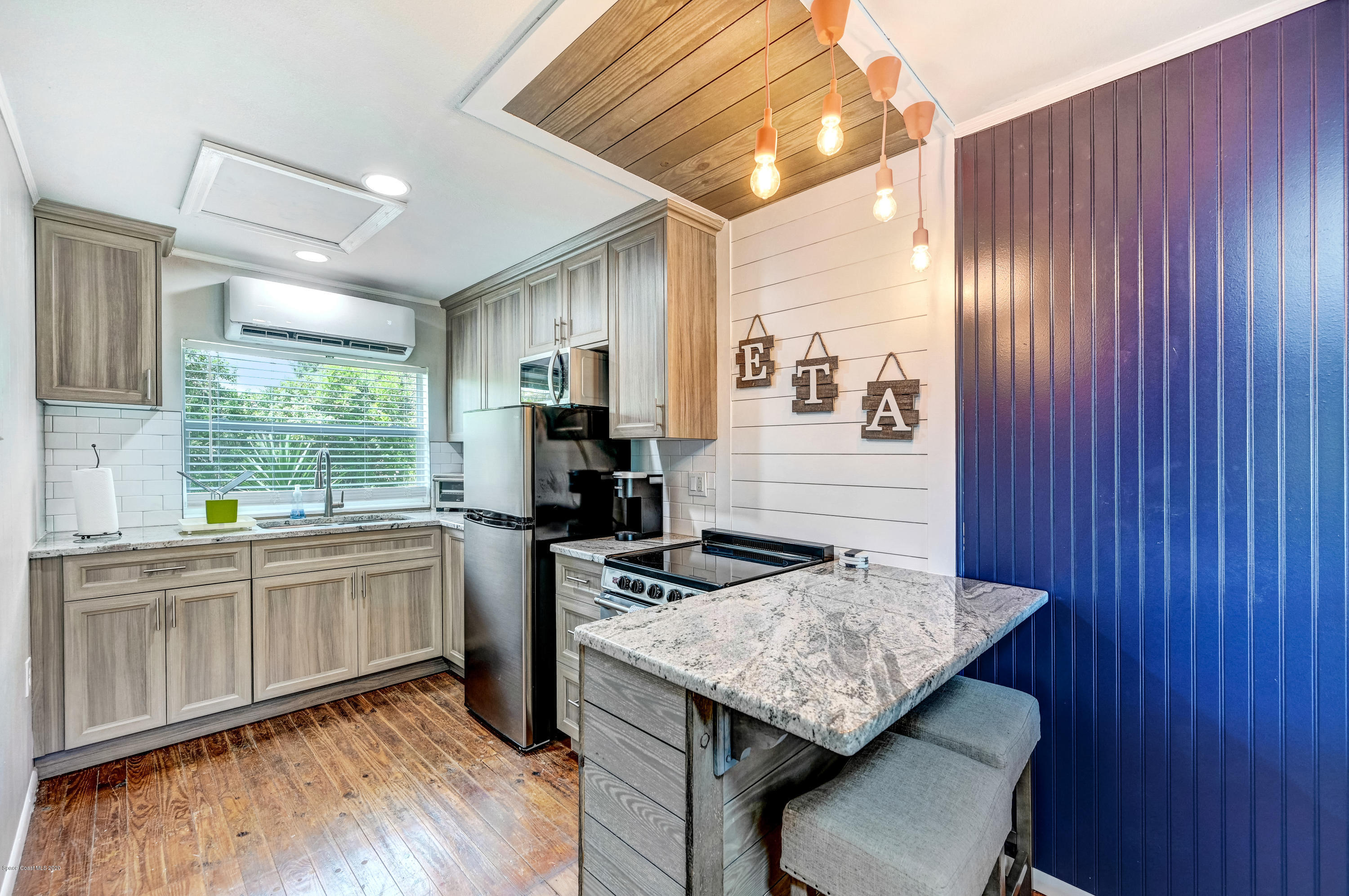 1704 Oak Street Melbourne, FL 32901 - Photo 10 of 15 DSC_6051