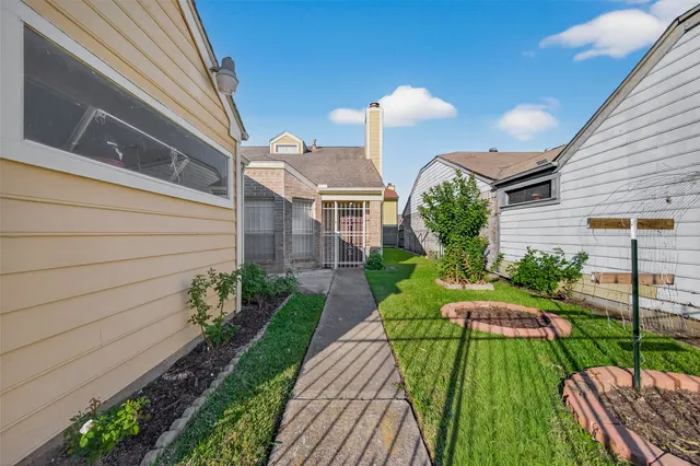 $1,749 | 11866 Plumbrook Drive, Houston, TX 77099