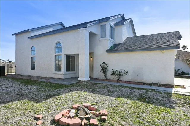 $1,750 | 1512 Chapel Cove Court, Las Vegas, NV 89106