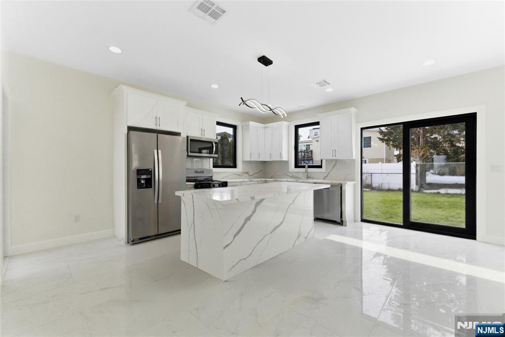 703 3rd Street Secaucus, NJ 07094 - Photo 10 of 49