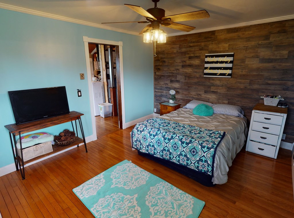 210 Lake Street Rouses Point, NY 12979 - Photo 19 of 32 Gallery Image 19