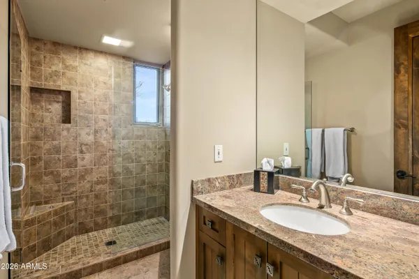 $3,500,000 | 11131 East Graythorn Drive, Scottsdale, AZ 85262