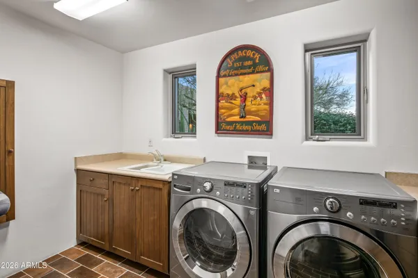 $3,500,000 | 11131 East Graythorn Drive, Scottsdale, AZ 85262