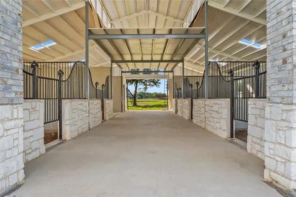 $1,329,000 | 1082 Post Oak Road, Copper Canyon, TX 76226