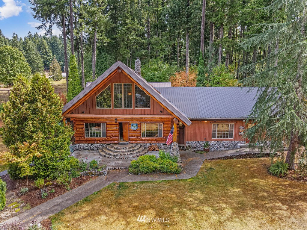 242 Hinch Road Castle Rock, WA 98611 - Photo 2 of 39 Gallery Image 2