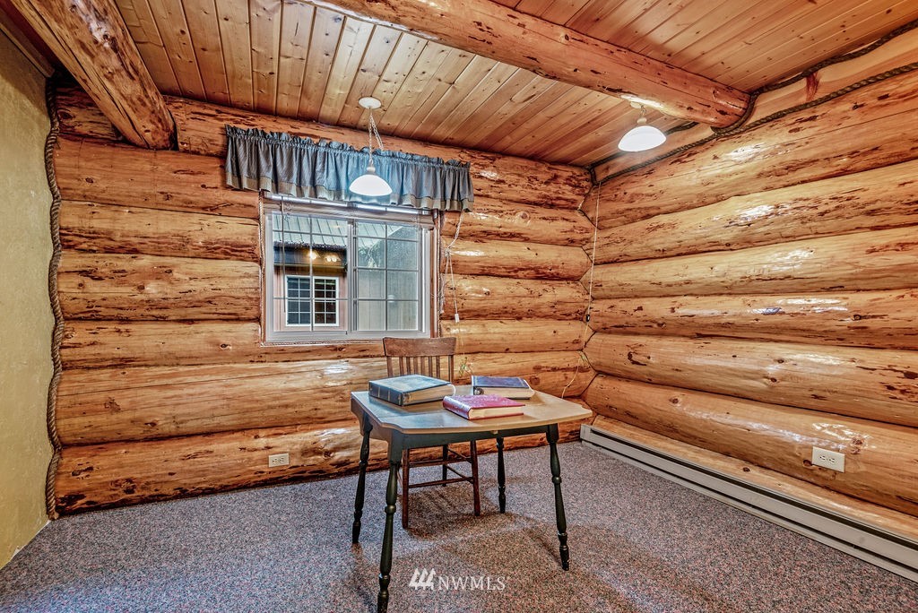 242 Hinch Road Castle Rock, WA 98611 - Photo 12 of 39 Gallery Image 12