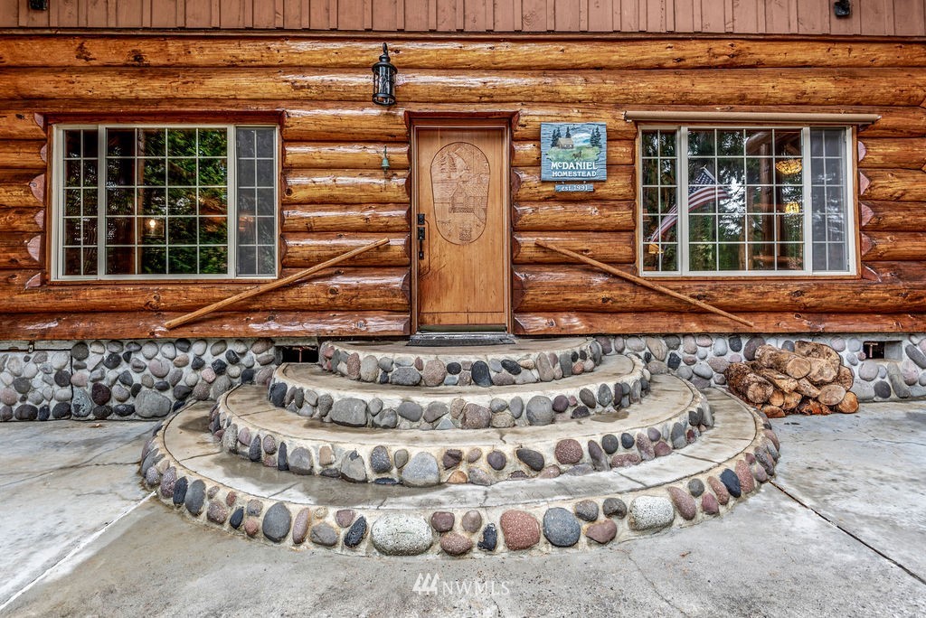 242 Hinch Road Castle Rock, WA 98611 - Photo 37 of 39 Gallery Image 37