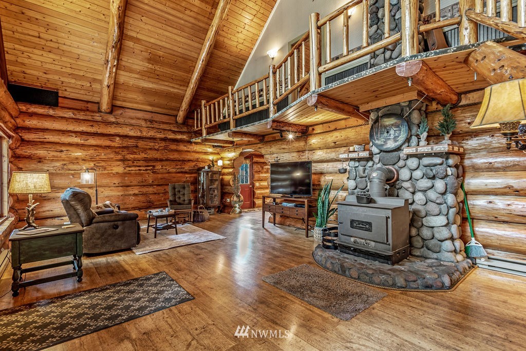 242 Hinch Road Castle Rock, WA 98611 - Photo 6 of 39 Gallery Image 6